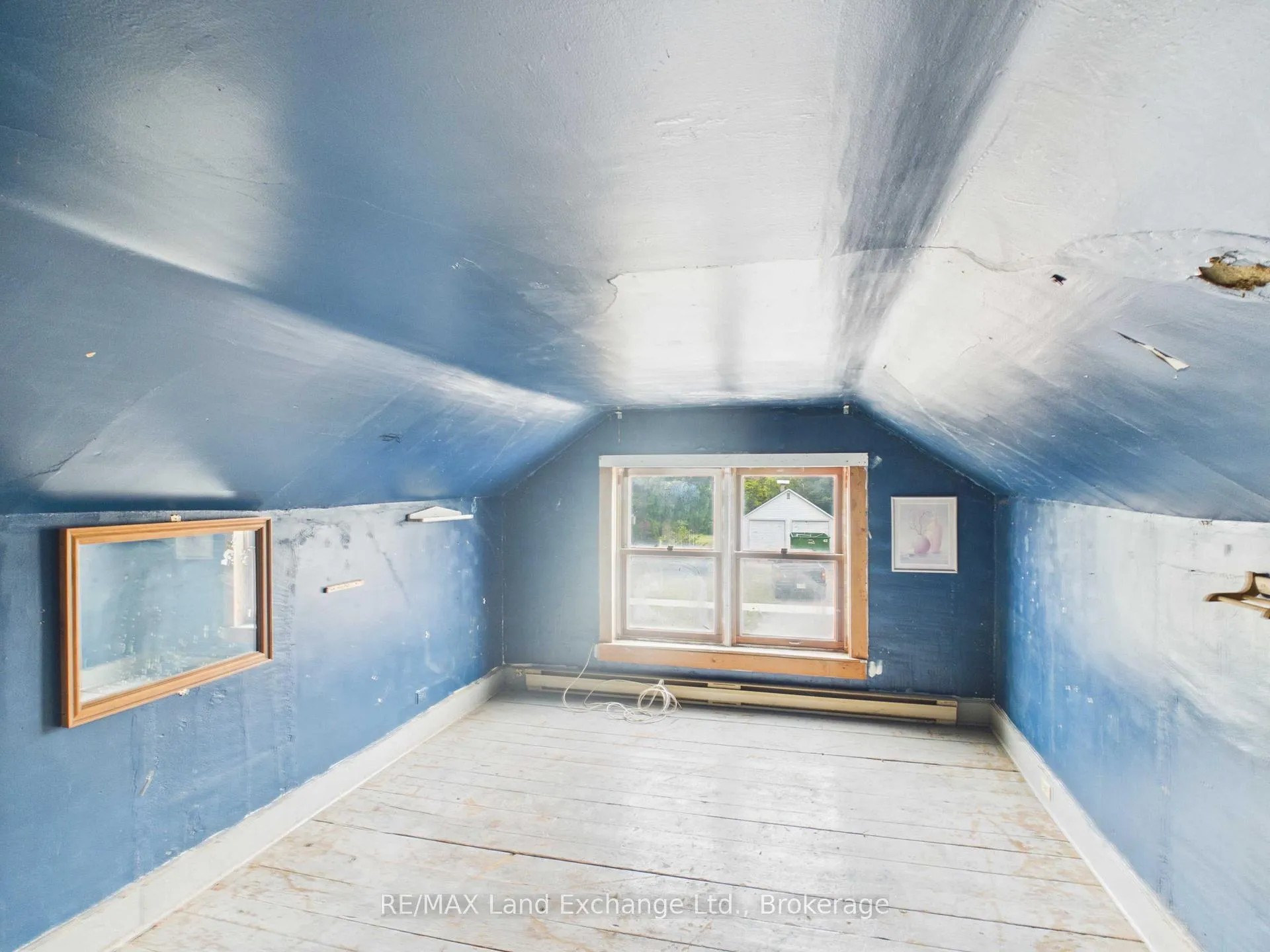 Photo 11 of 538 Queen Street, Kincardine — HOMEH