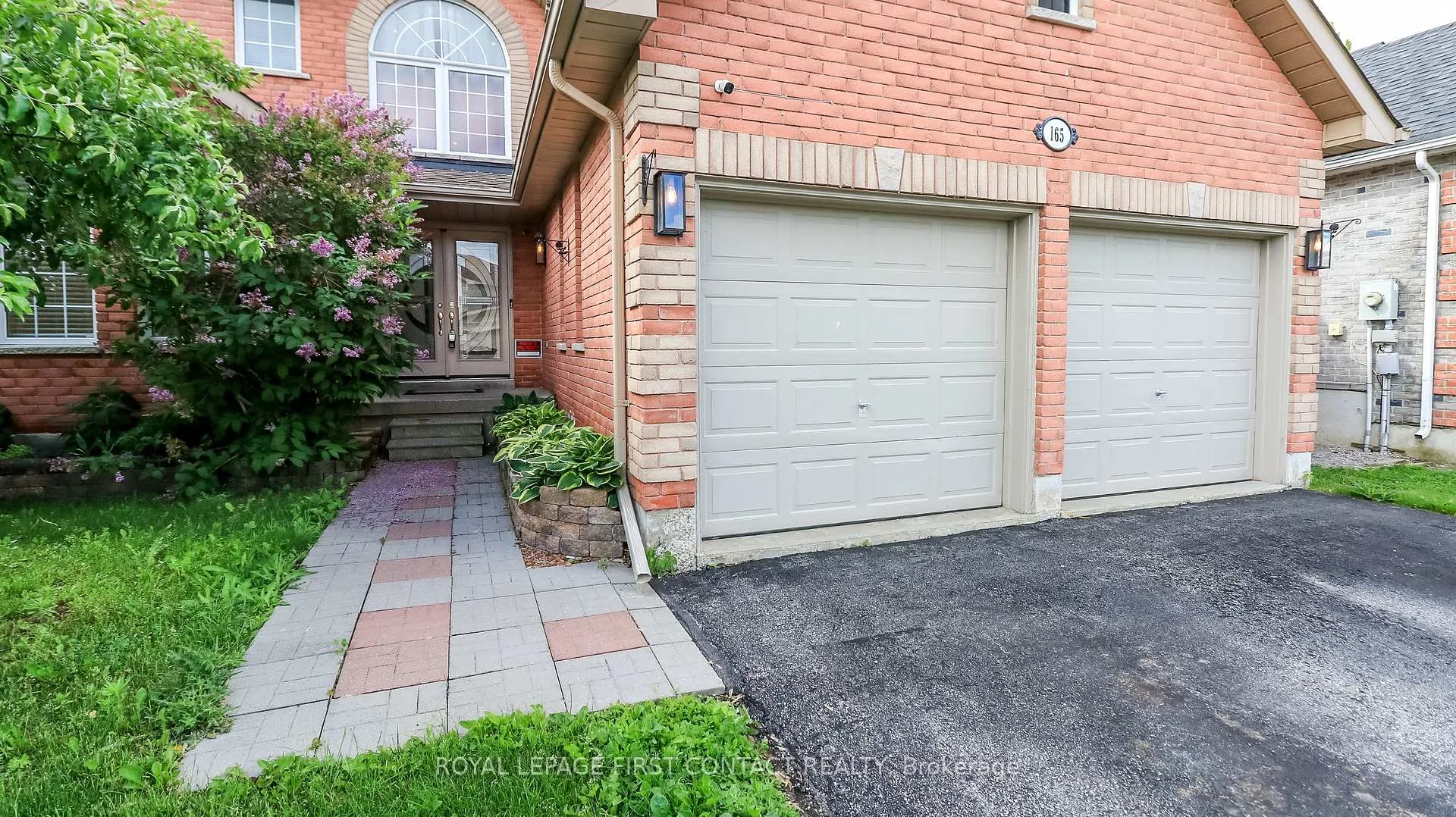 Photo 4 of 165 Sproule Drive, Barrie, Edgehill Drive — HOMEH