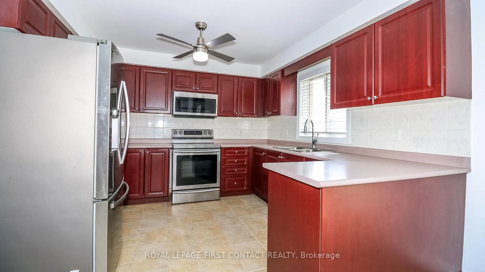 Photo 18 of 165 Sproule Drive, Barrie, Edgehill Drive — HOMEH