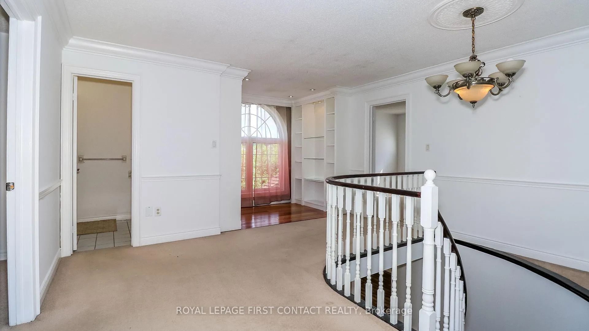 Photo 26 of 165 Sproule Drive, Barrie, Edgehill Drive — HOMEH