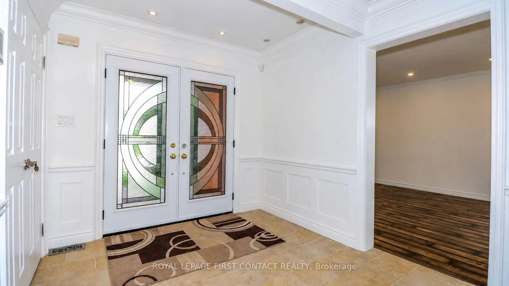 Photo 8 of 165 Sproule Drive, Barrie, Edgehill Drive — HOMEH