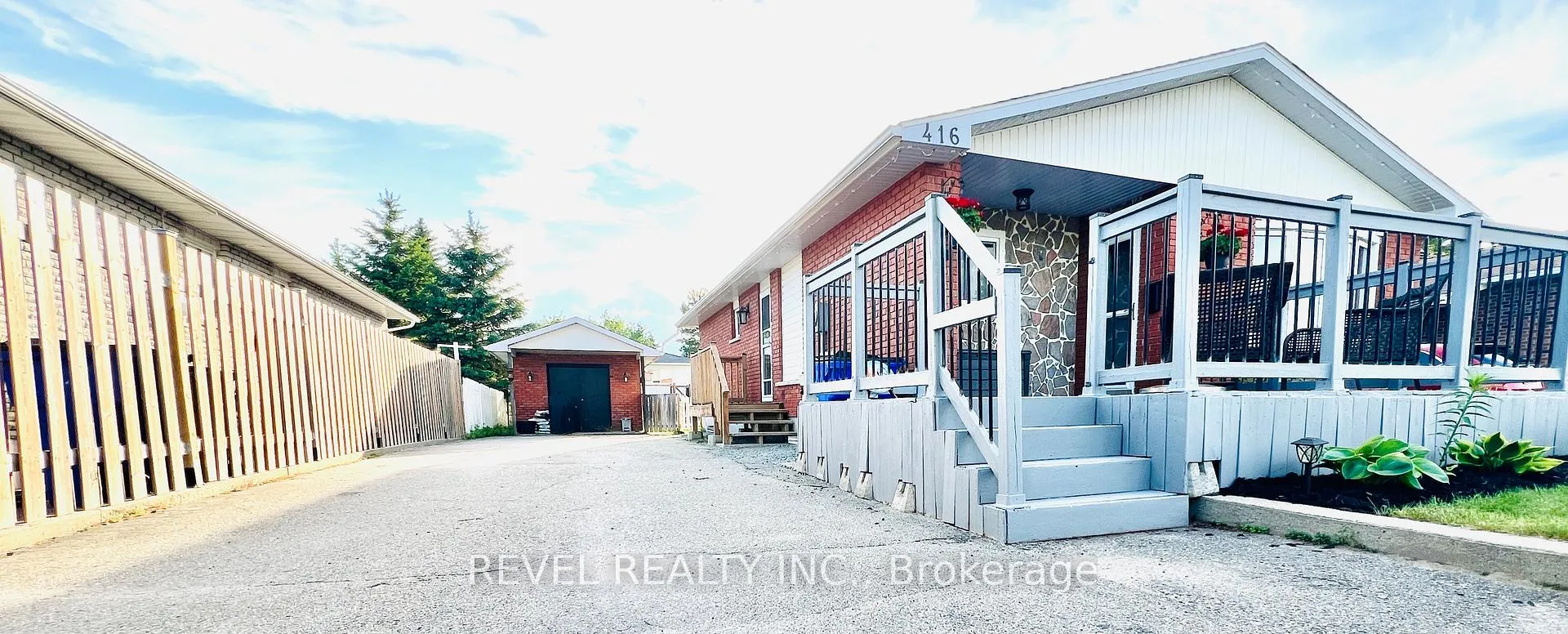 Photo 2 of 416 Frontenac Crescent, Timmins, MTJ - Main Area — HOMEH
