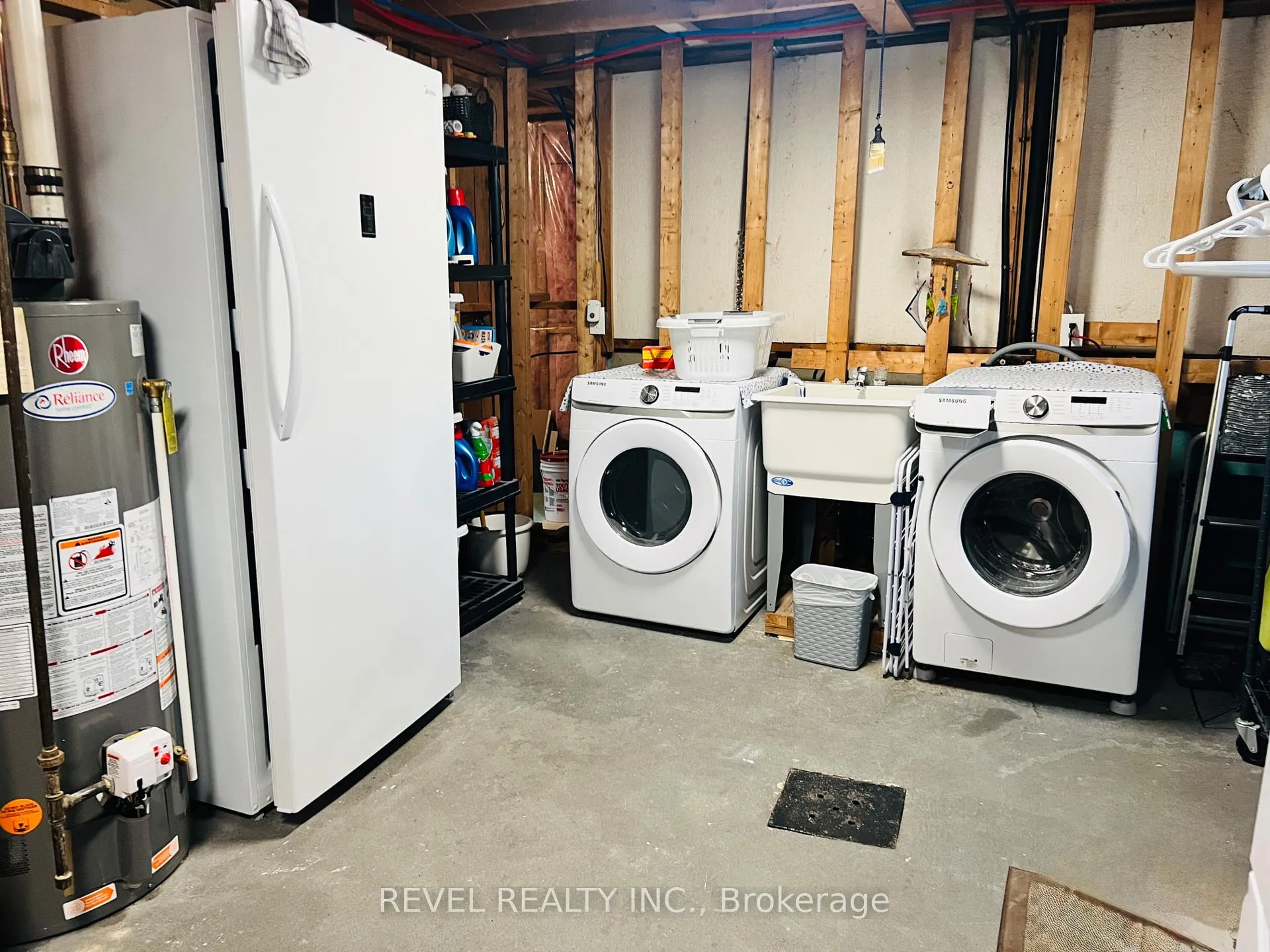 Photo 35 of 416 Frontenac Crescent, Timmins, MTJ - Main Area — HOMEH