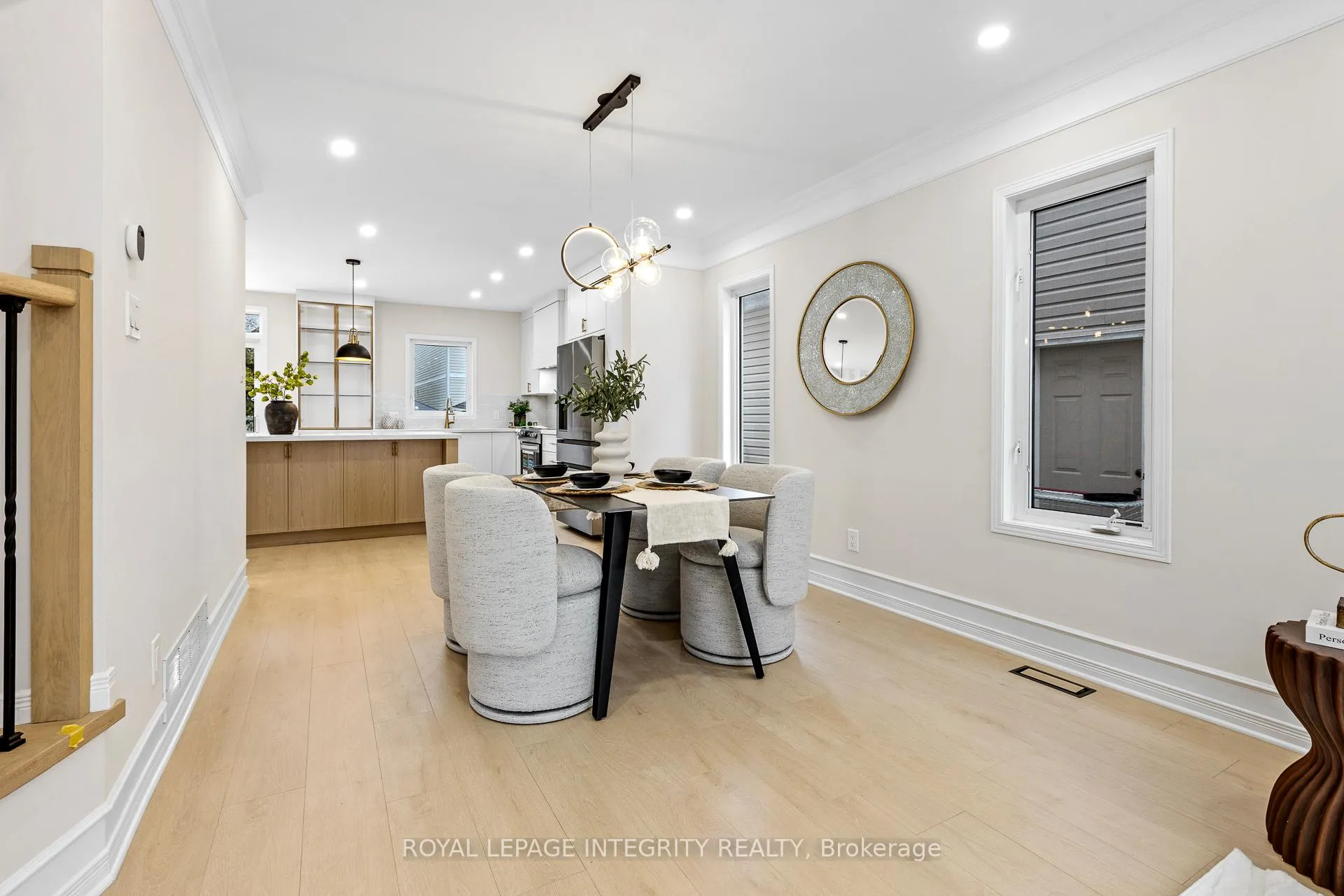 Photo 7 of 1031 Unicorn Avenue, Ottawa, Fallingbrook/Gardenway South — HOMEH