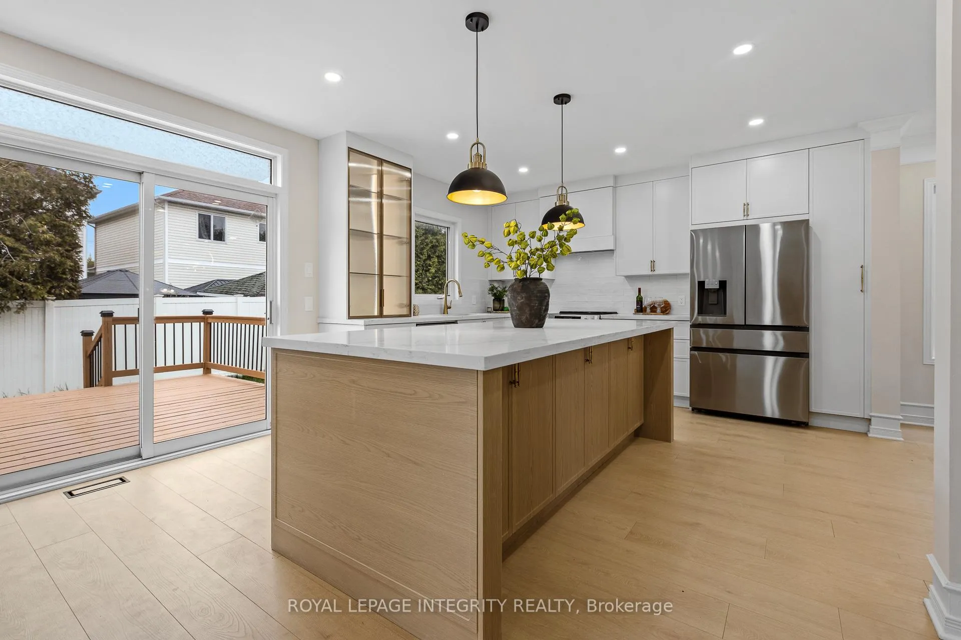 Photo 15 of 1031 Unicorn Avenue, Ottawa, Fallingbrook/Gardenway South — HOMEH
