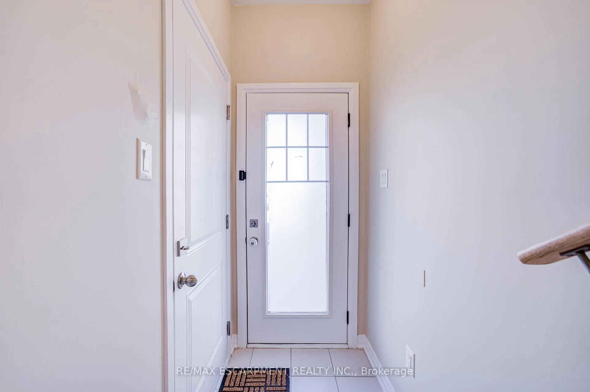 Photo 10 of 1553 Green Road, Clarington, Bowmanville — HOMEH