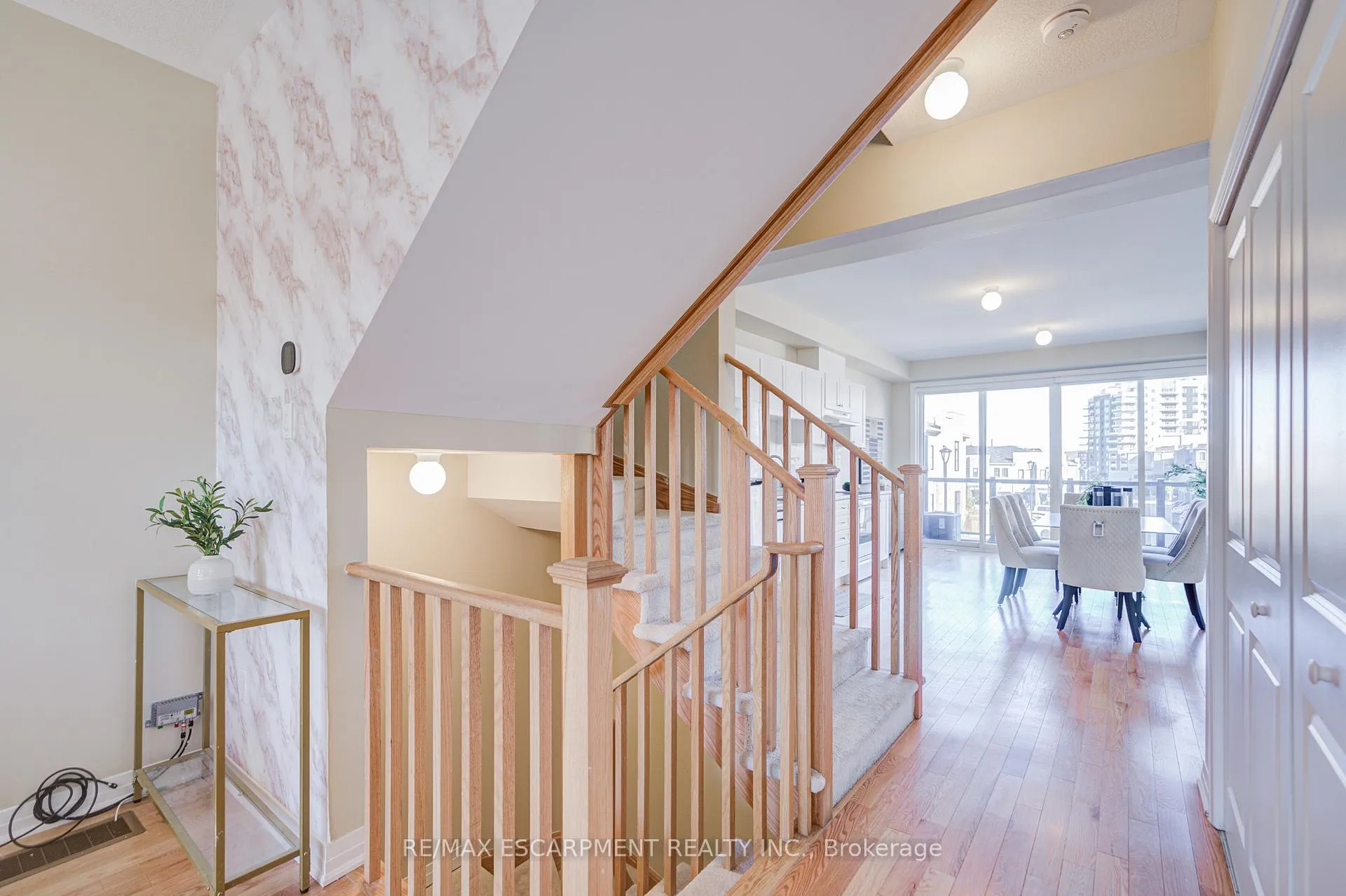 Photo 13 of 1553 Green Road, Clarington, Bowmanville — HOMEH