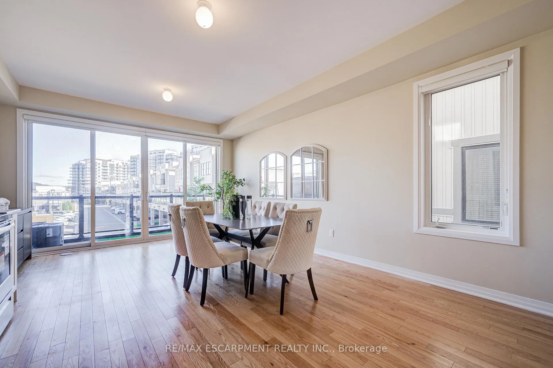 Photo 16 of 1553 Green Road, Clarington, Bowmanville — HOMEH