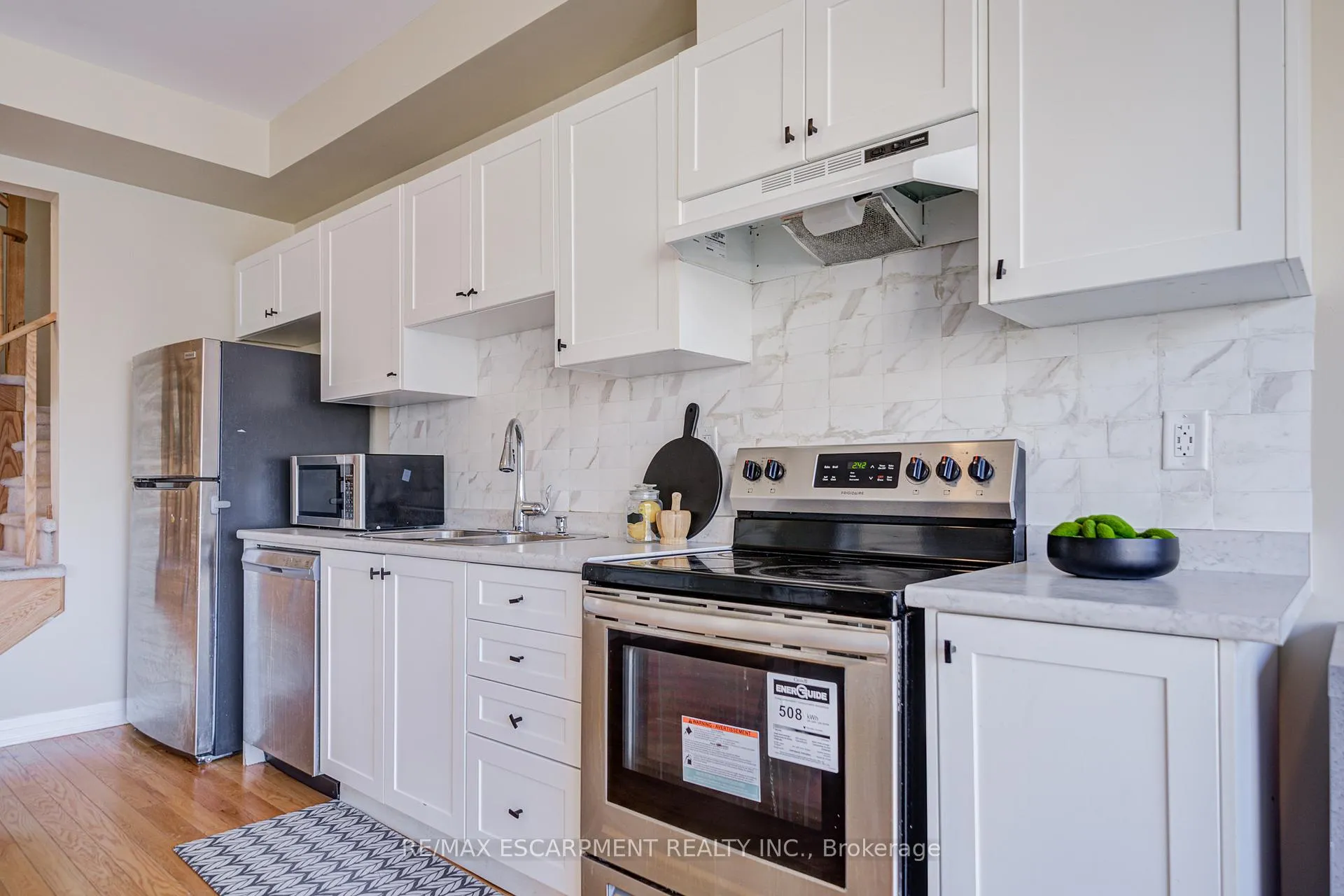 Photo 22 of 1553 Green Road, Clarington, Bowmanville — HOMEH