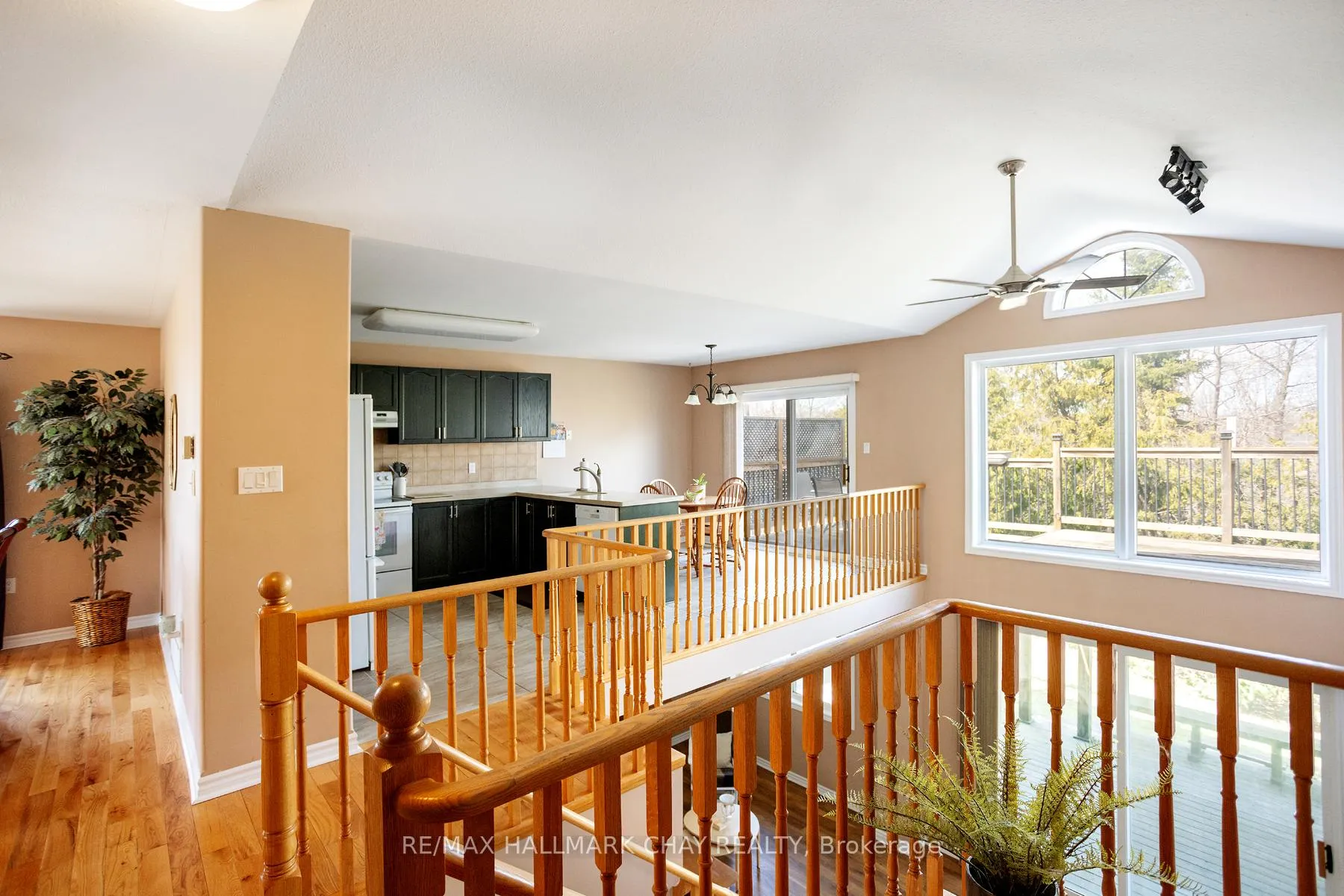Photo 11 of 66 Osprey Ridge Road, Barrie, East Bayfield — HOMEH