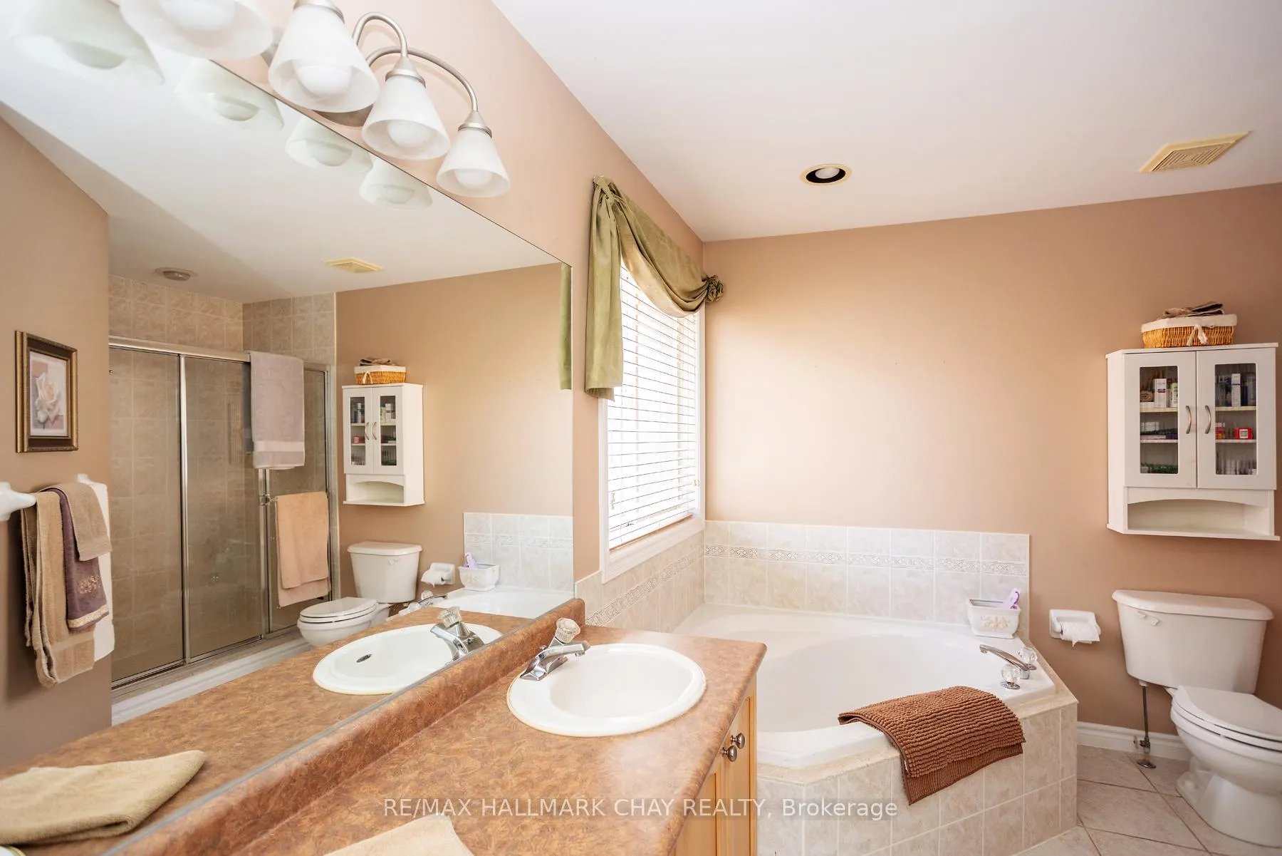 Photo 14 of 66 Osprey Ridge Road, Barrie, East Bayfield — HOMEH