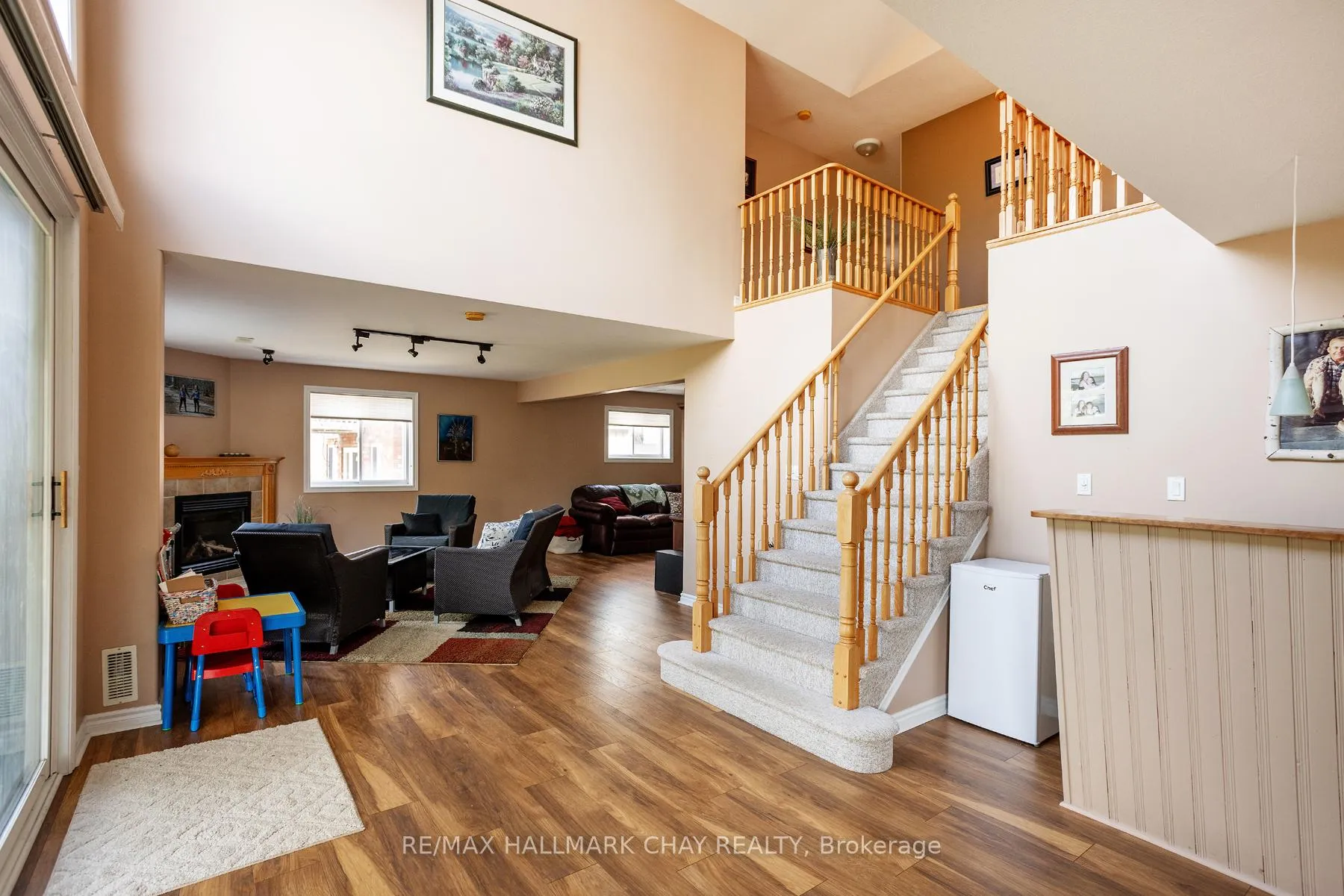 Photo 23 of 66 Osprey Ridge Road, Barrie, East Bayfield — HOMEH