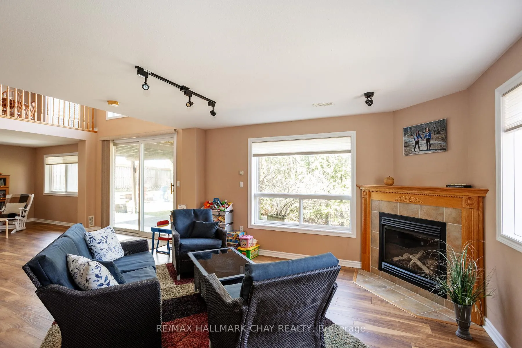 Photo 24 of 66 Osprey Ridge Road, Barrie, East Bayfield — HOMEH