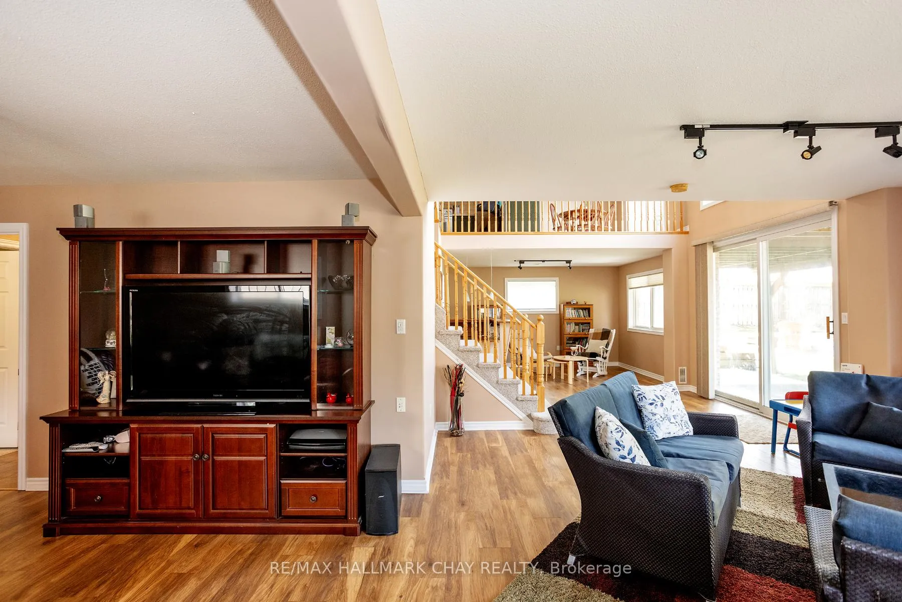 Photo 25 of 66 Osprey Ridge Road, Barrie, East Bayfield — HOMEH