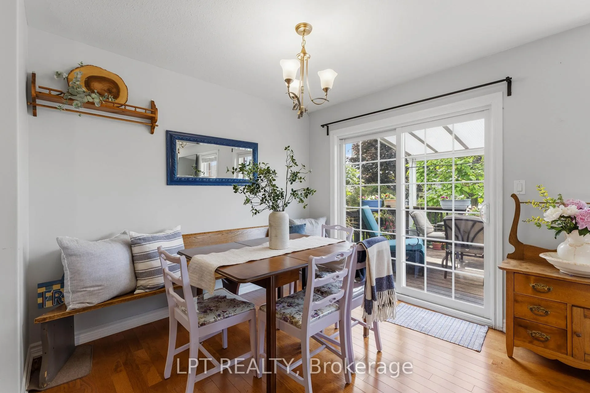 Photo 13 of 40 Gee Crescent, Kawartha Lakes, Lindsay — HOMEH