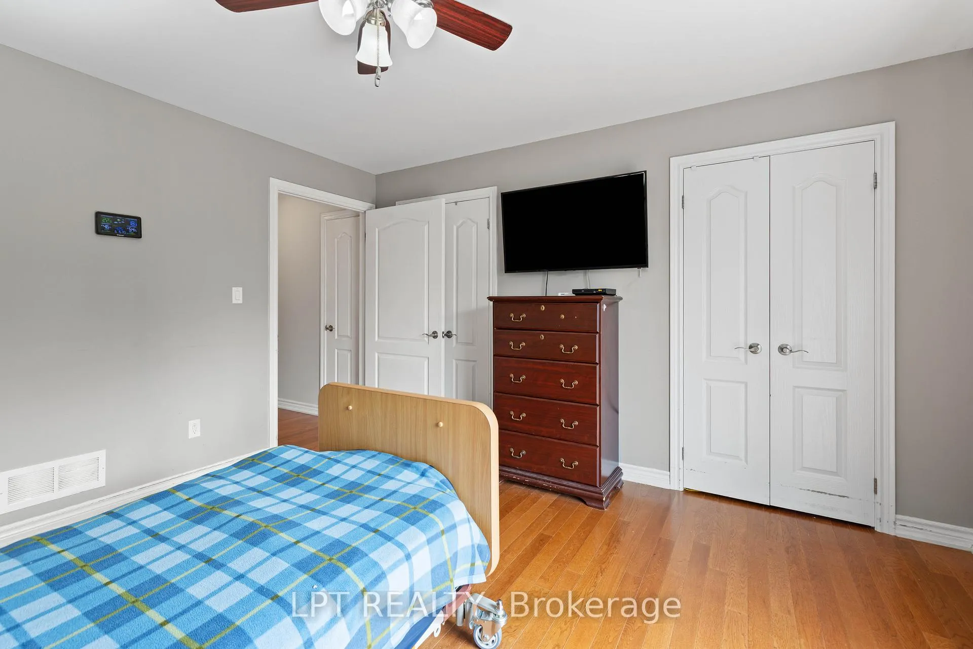 Photo 19 of 40 Gee Crescent, Kawartha Lakes, Lindsay — HOMEH