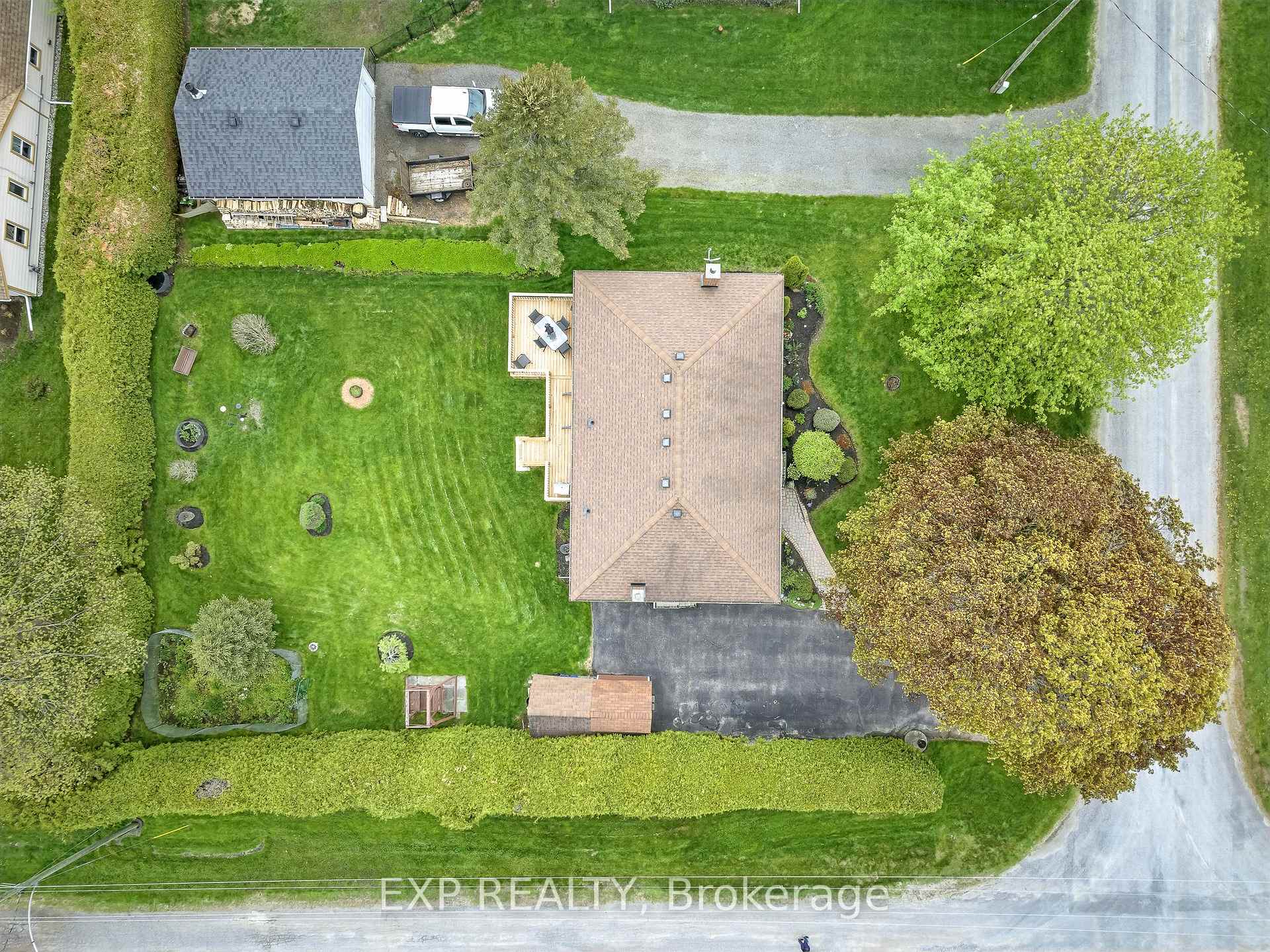 Photo 4 of 17 Liberty Street, Clarington, Rural Clarington — HOMEH