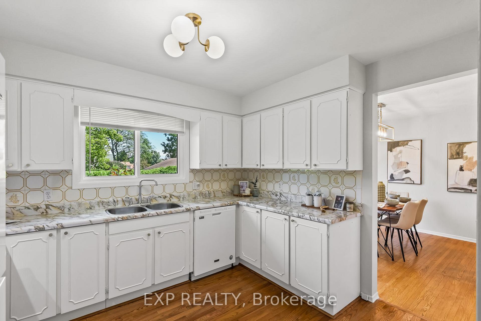 Photo 15 of 17 Liberty Street, Clarington, Rural Clarington — HOMEH