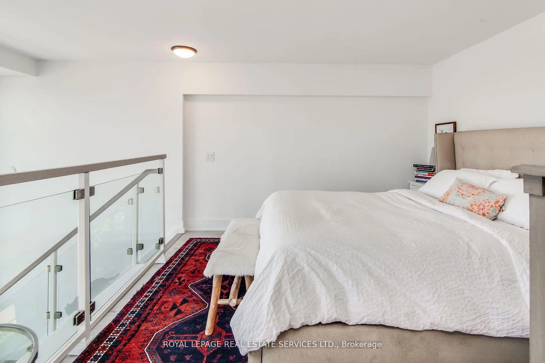 Photo 14 of Unit 906, 111 St Clair Avenue W, Toronto, Yonge-St. Clair — HOMEH