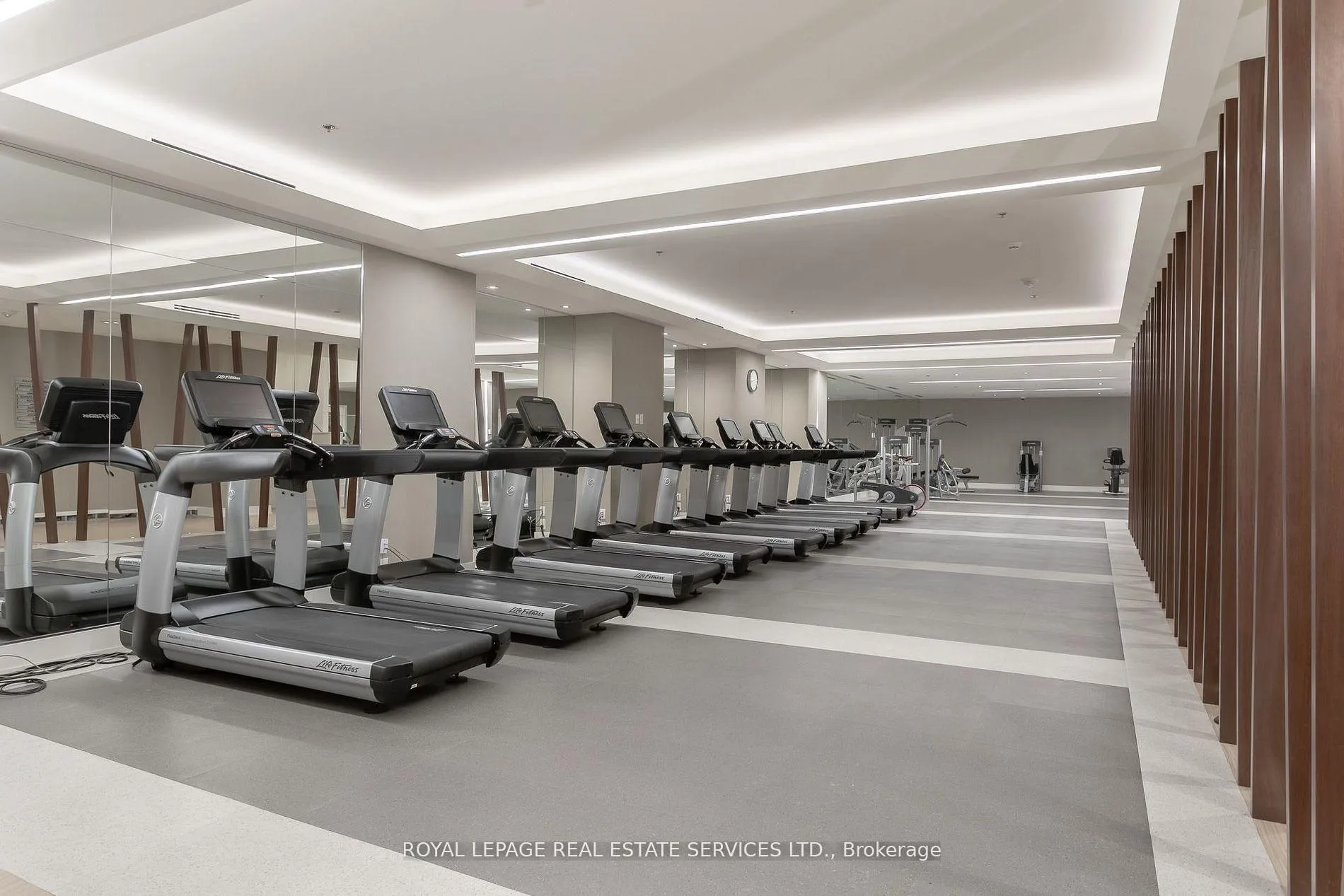 Photo 25 of Unit 906, 111 St Clair Avenue W, Toronto, Yonge-St. Clair — HOMEH