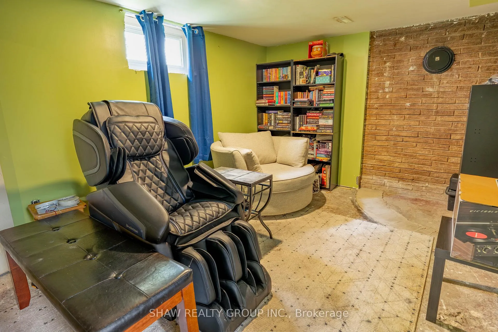 Photo 14 of 690 Guelph Street, Kitchener — HOMEH