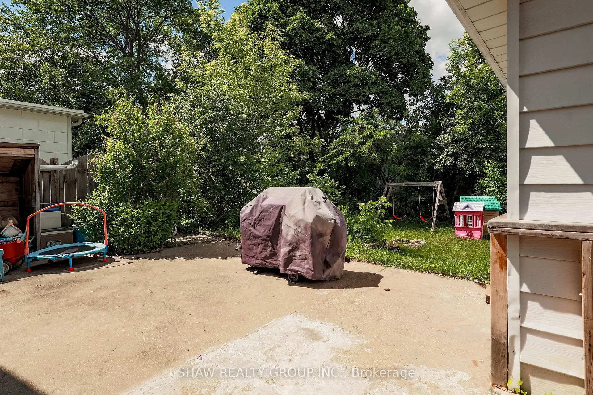 Photo 22 of 690 Guelph Street, Kitchener — HOMEH