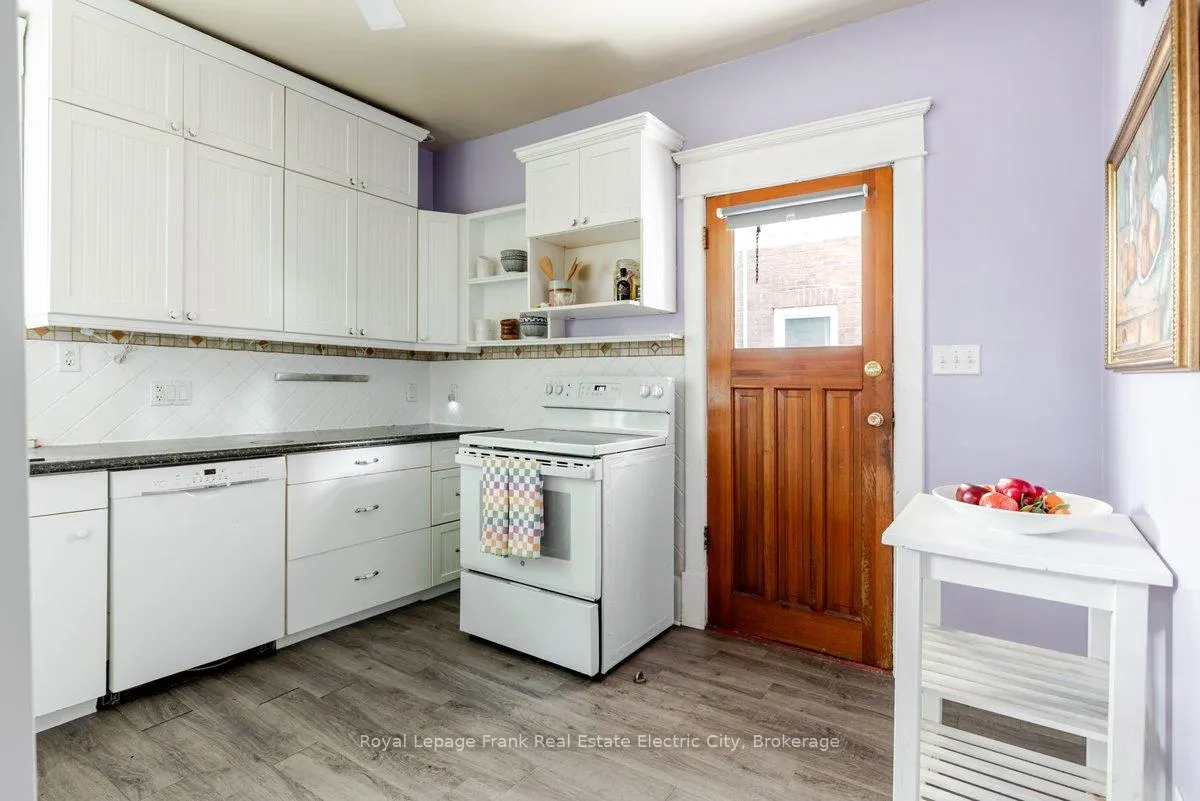 Photo 9 of 1308 Monaghan Road, Peterborough, Town Ward 3 — HOMEH