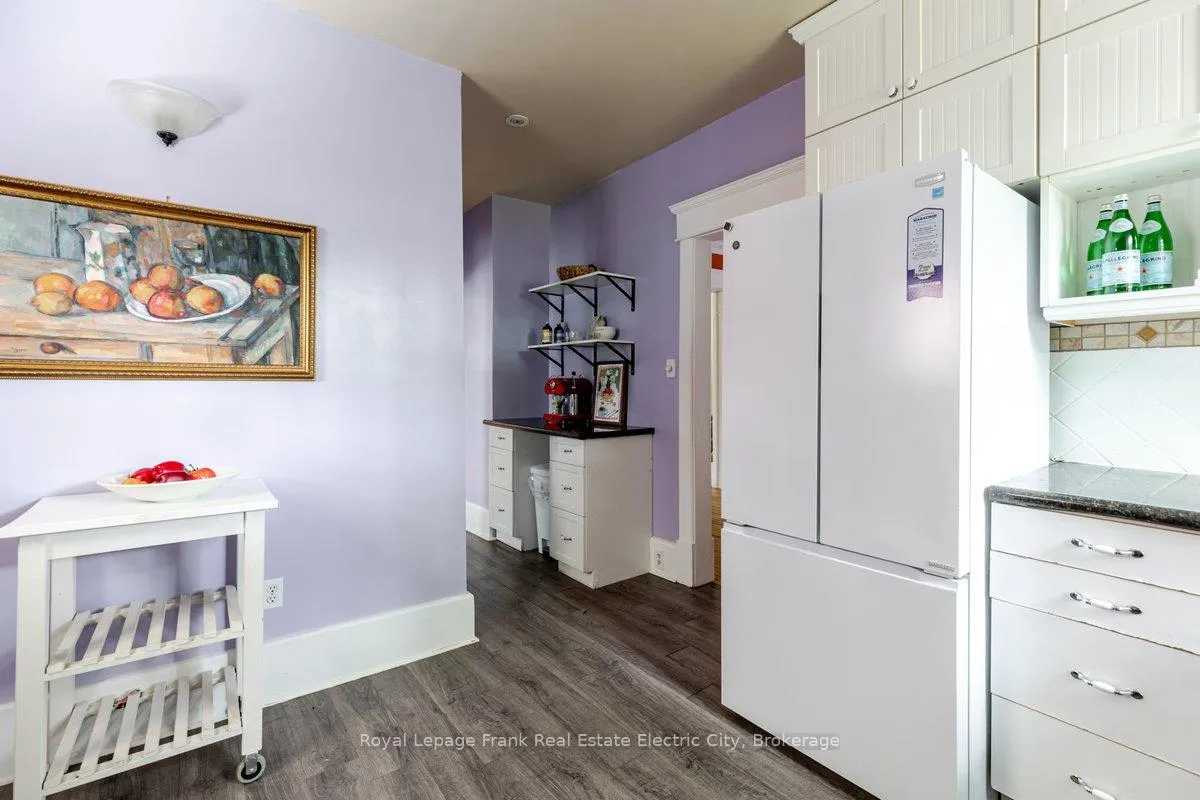 Photo 11 of 1308 Monaghan Road, Peterborough, Town Ward 3 — HOMEH