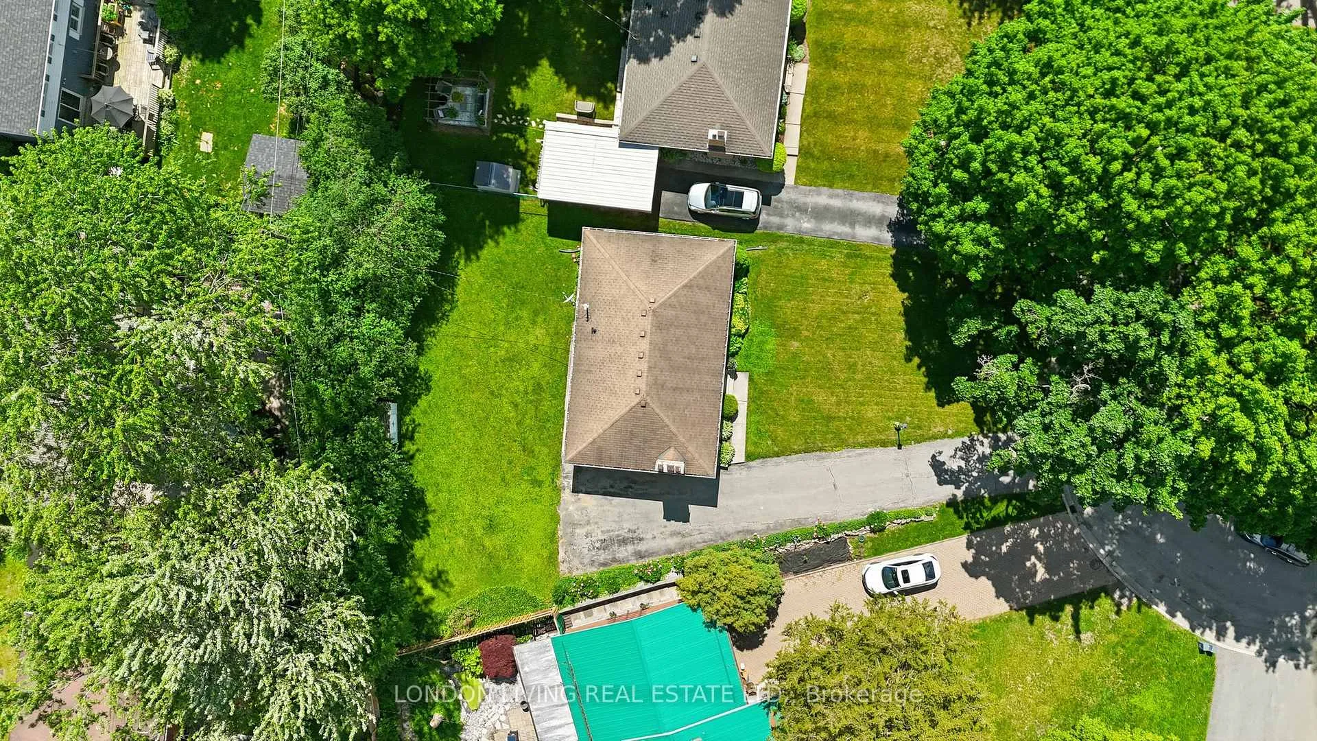 Photo 45 of 549 Ridgewood Crescent, London, South D — HOMEH