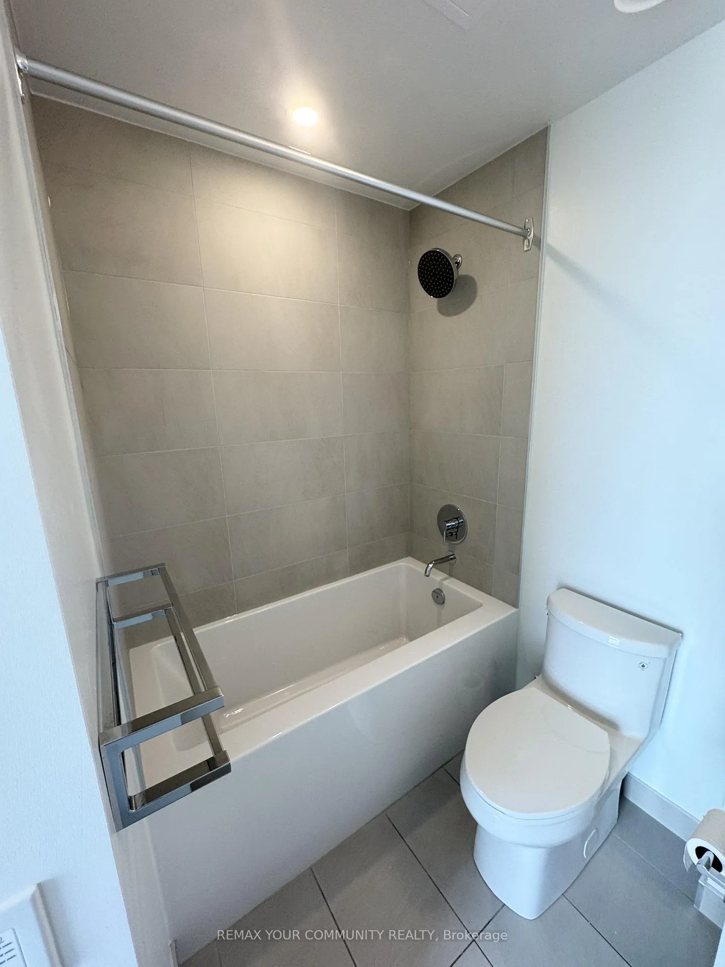 Photo 14 of Unit 4505, 1000 Portage Parkway, Vaughan, Vaughan Corporate Centre — HOMEH