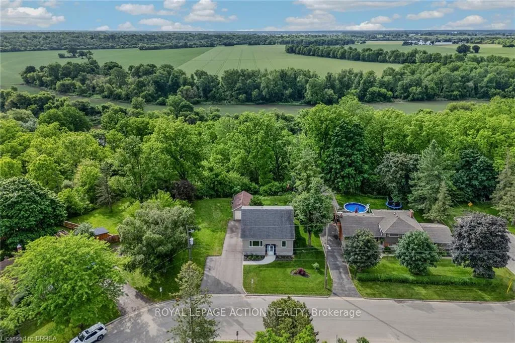 Photo 42 of 46 Clara Crescent, Brantford, Echo Place — HOMEH
