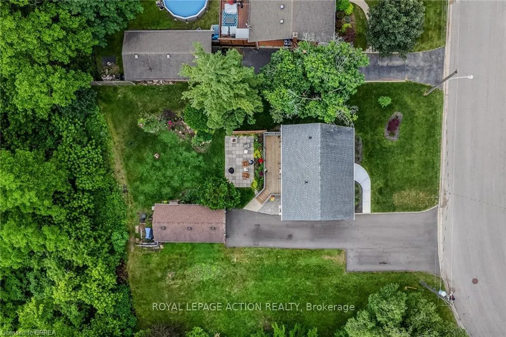 Photo 46 of 46 Clara Crescent, Brantford, Echo Place — HOMEH