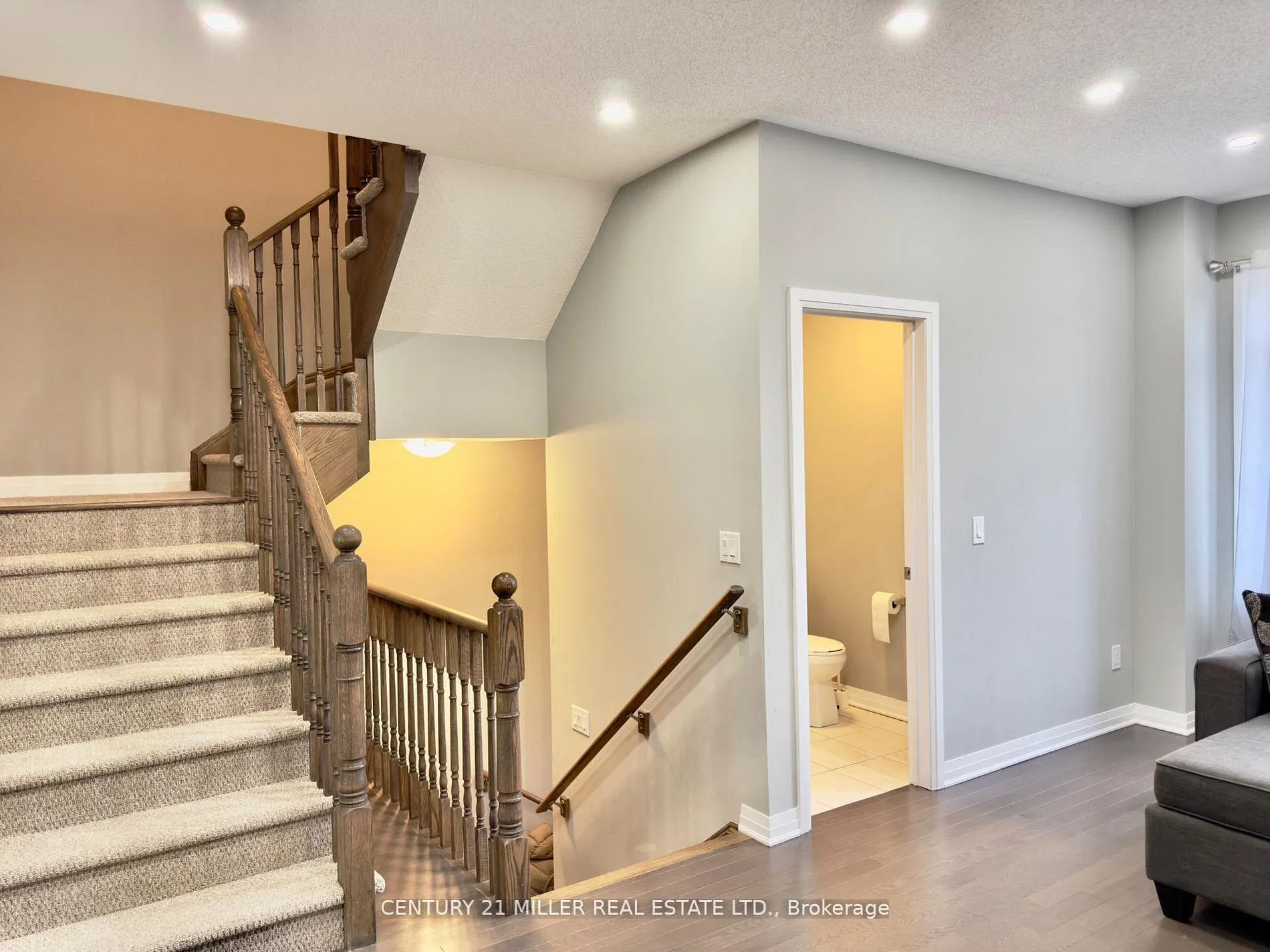 Photo 5 of 4074 Canby Street, Lincoln, Beamsville — HOMEH