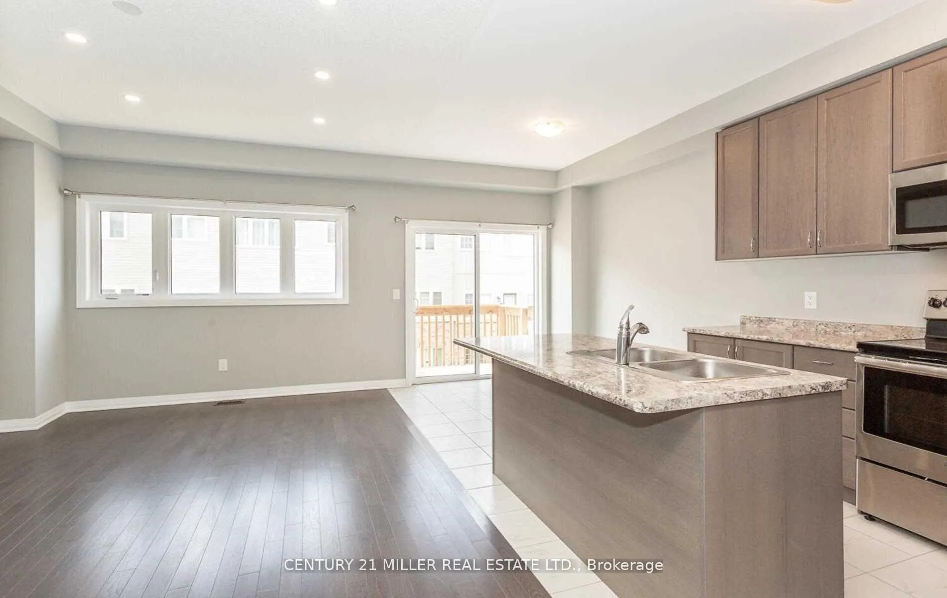 Photo 9 of 4074 Canby Street, Lincoln, Beamsville — HOMEH