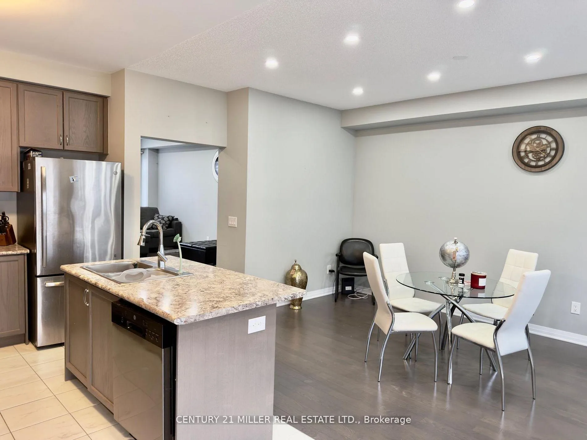 Photo 15 of 4074 Canby Street, Lincoln, Beamsville — HOMEH