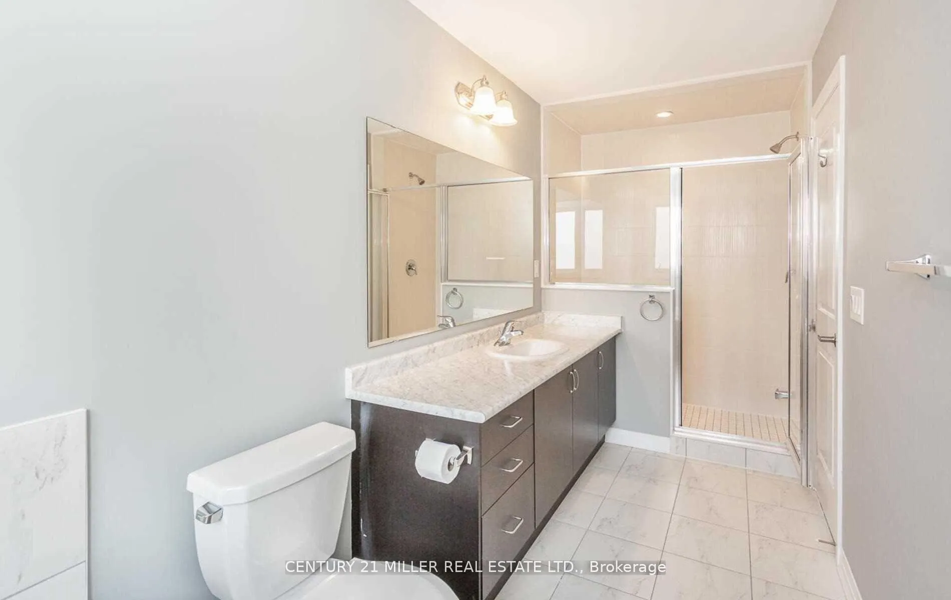 Photo 21 of 4074 Canby Street, Lincoln, Beamsville — HOMEH