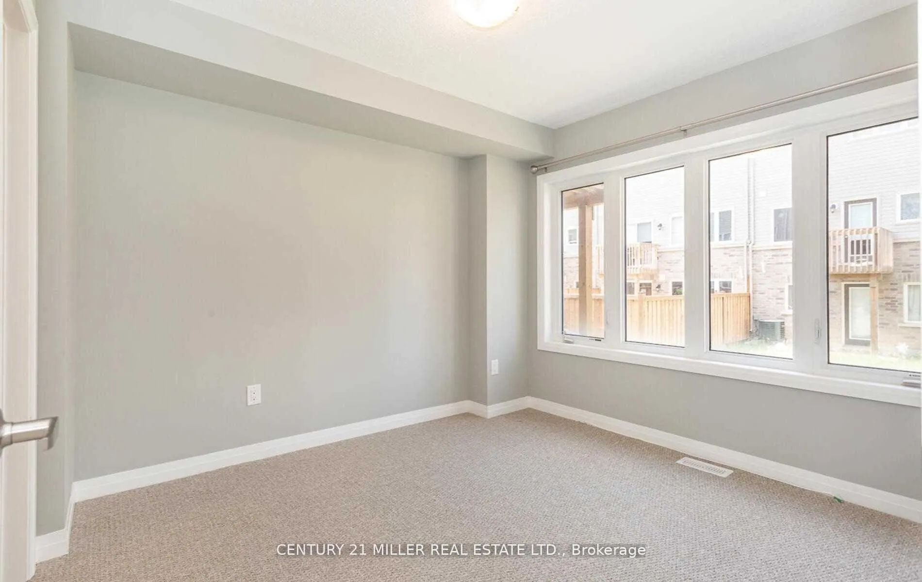 Photo 29 of 4074 Canby Street, Lincoln, Beamsville — HOMEH
