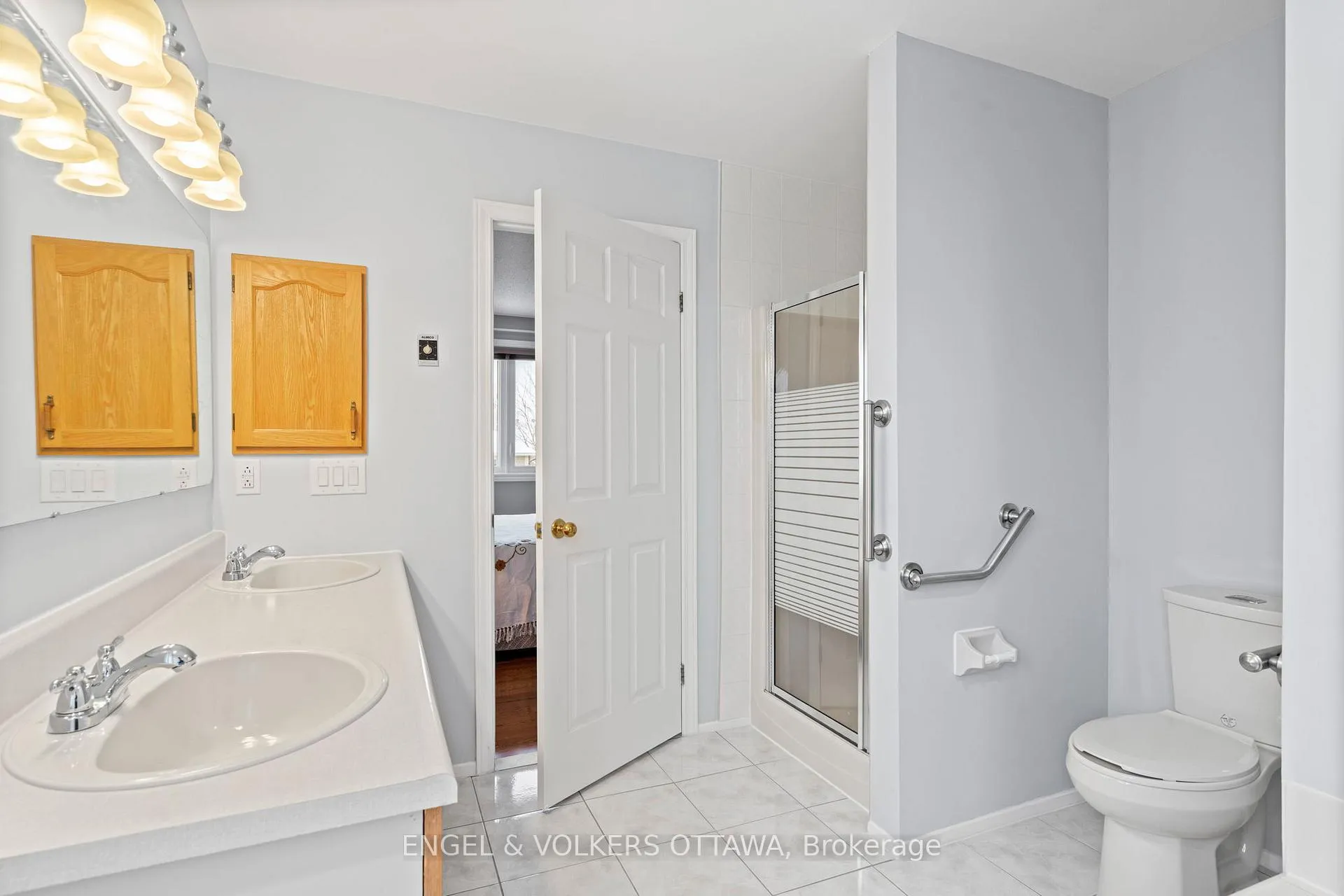Photo 18 of 3 Balding Crescent, Ottawa, Kanata - Kanata Lakes/Heritage Hills — HOMEH
