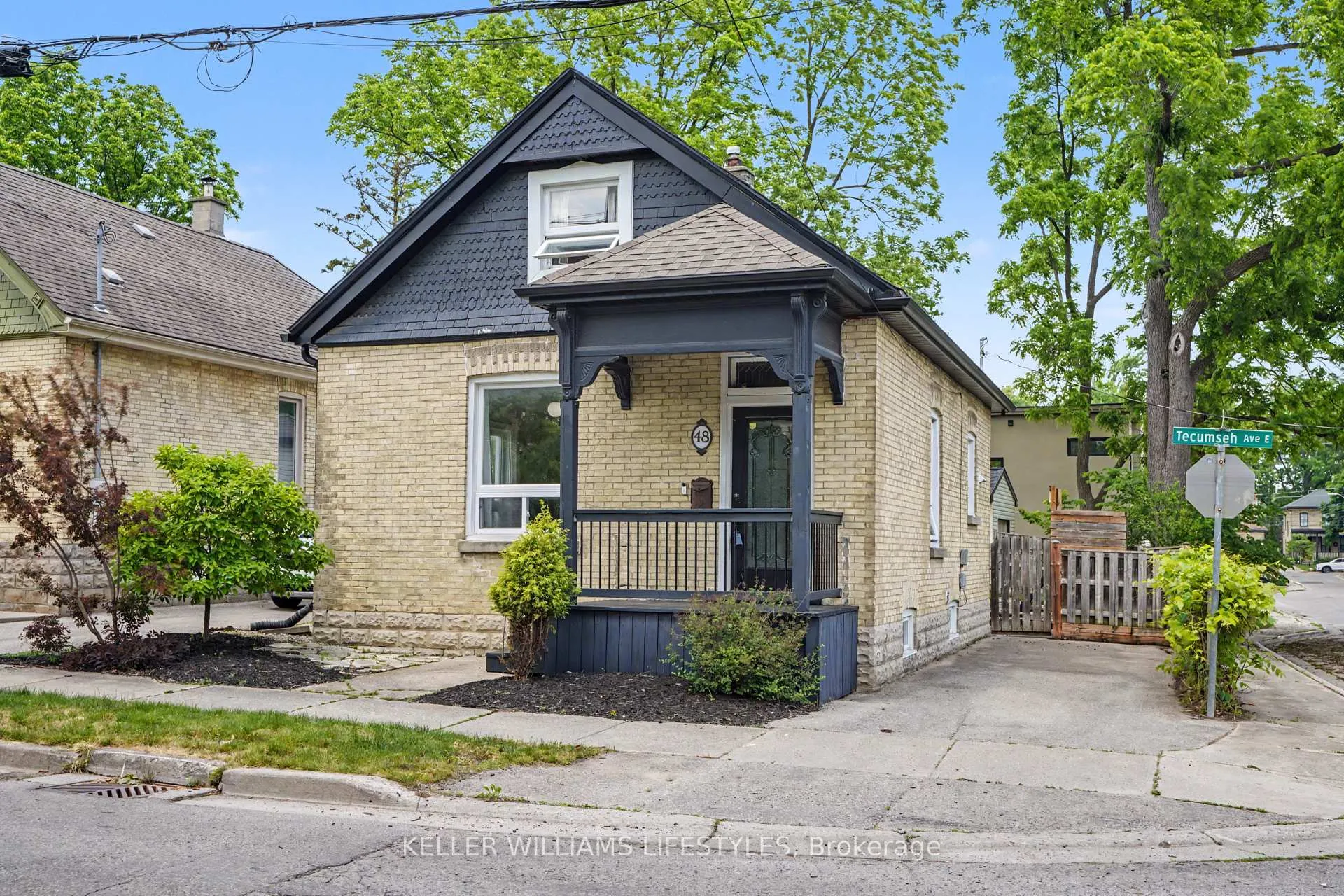 Photo 1 of 48 Tecumseh Avenue E, London, South F — HOMEH