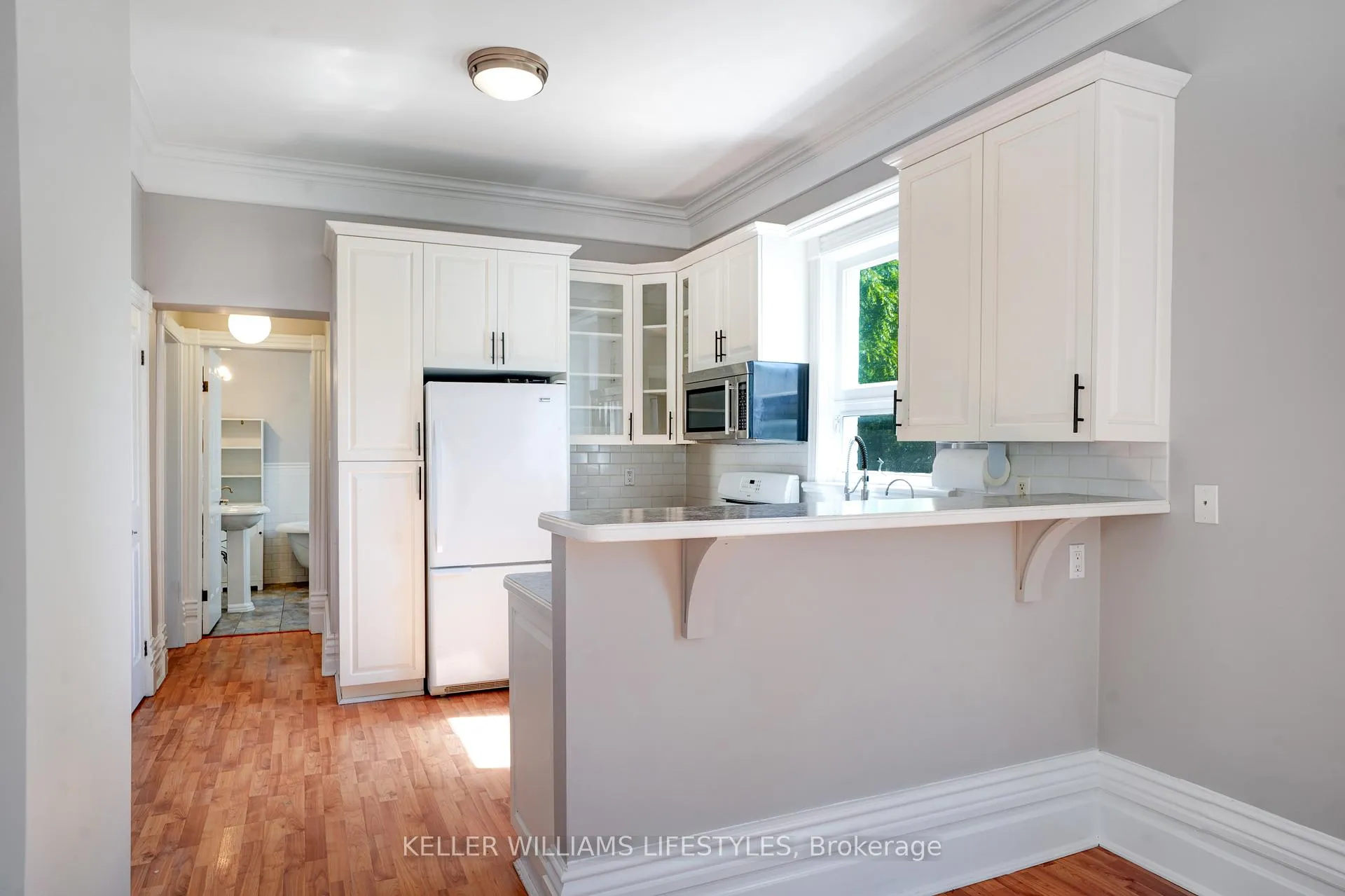 Photo 17 of 48 Tecumseh Avenue E, London, South F — HOMEH