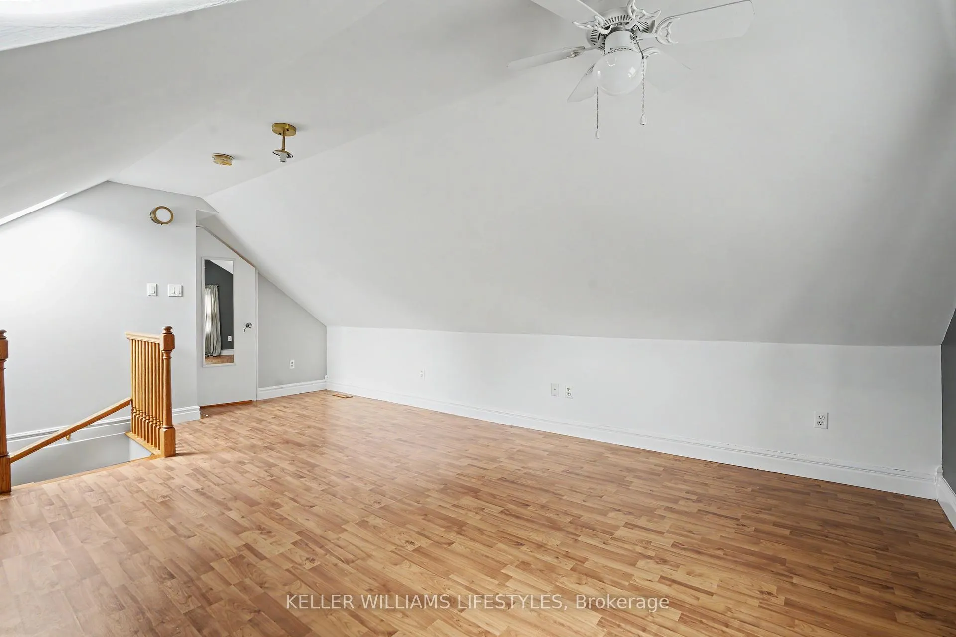 Photo 31 of 48 Tecumseh Avenue E, London, South F — HOMEH