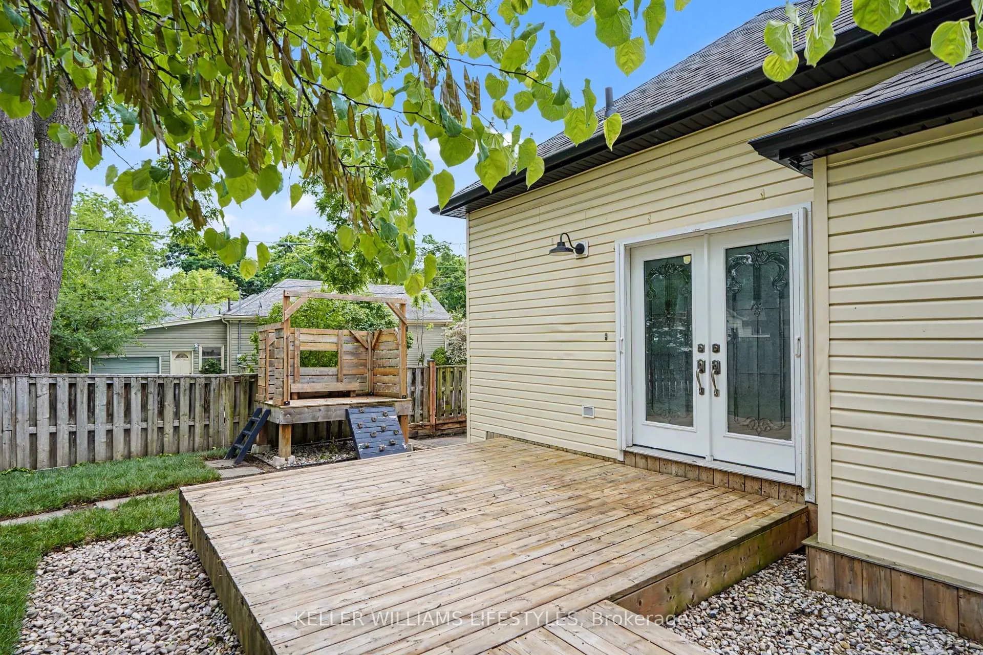 Photo 38 of 48 Tecumseh Avenue E, London, South F — HOMEH