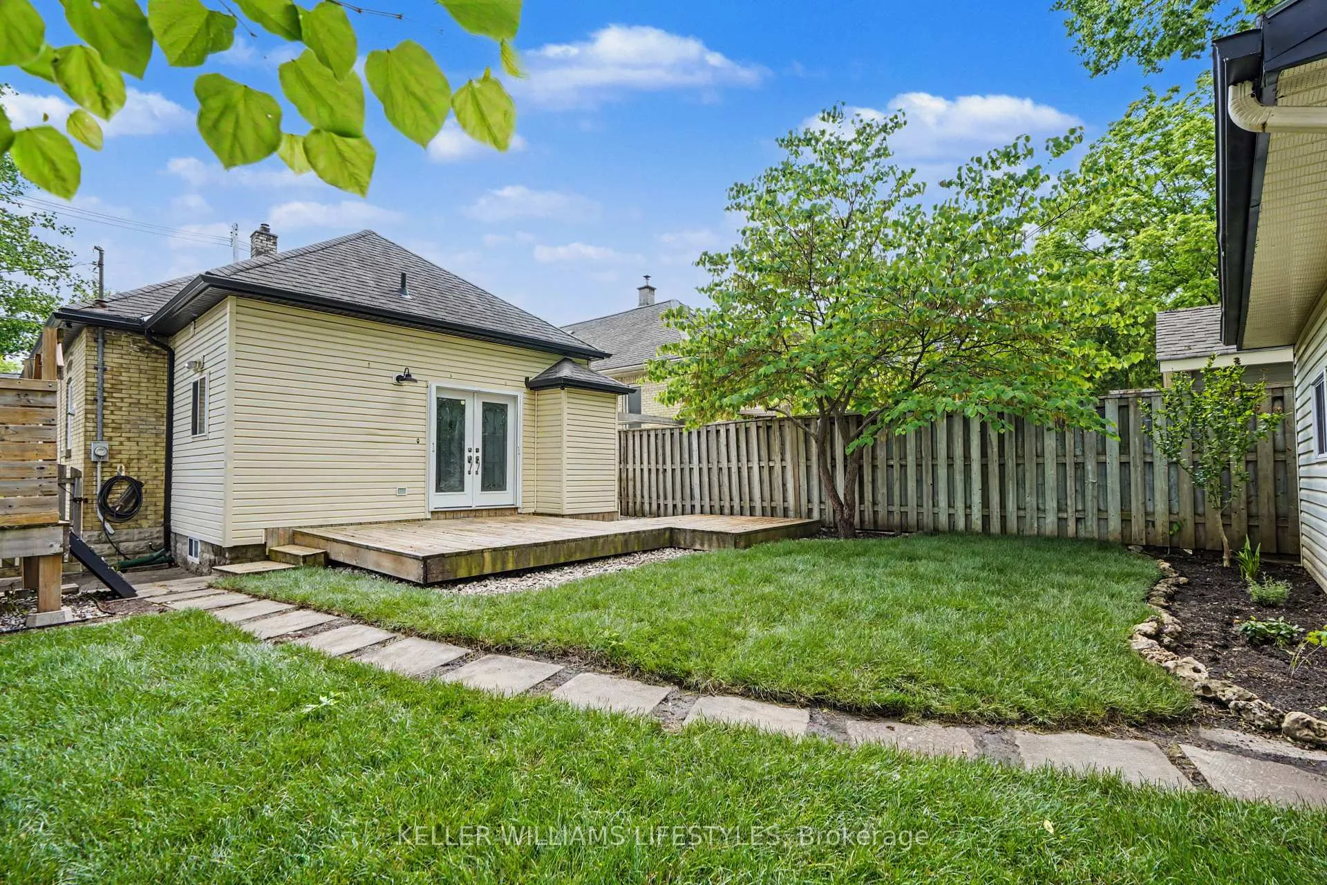 Photo 41 of 48 Tecumseh Avenue E, London, South F — HOMEH