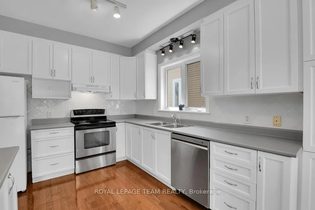 Photo 15 of 763 Long Point Circle, Ottawa, Blossom Park/Kemp Park/Findlay Creek — HOMEH