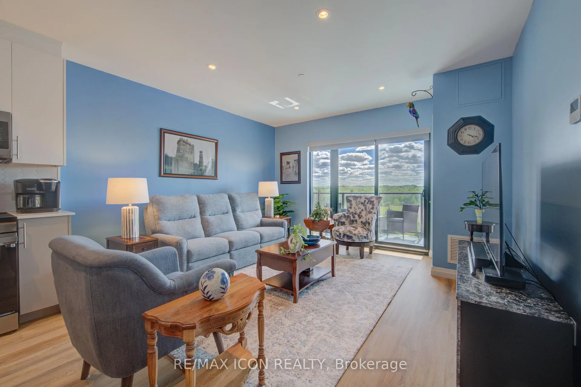 Photo 12 of Unit 710, 525 New Dundee Road, Kitchener, Doon South — HOMEH