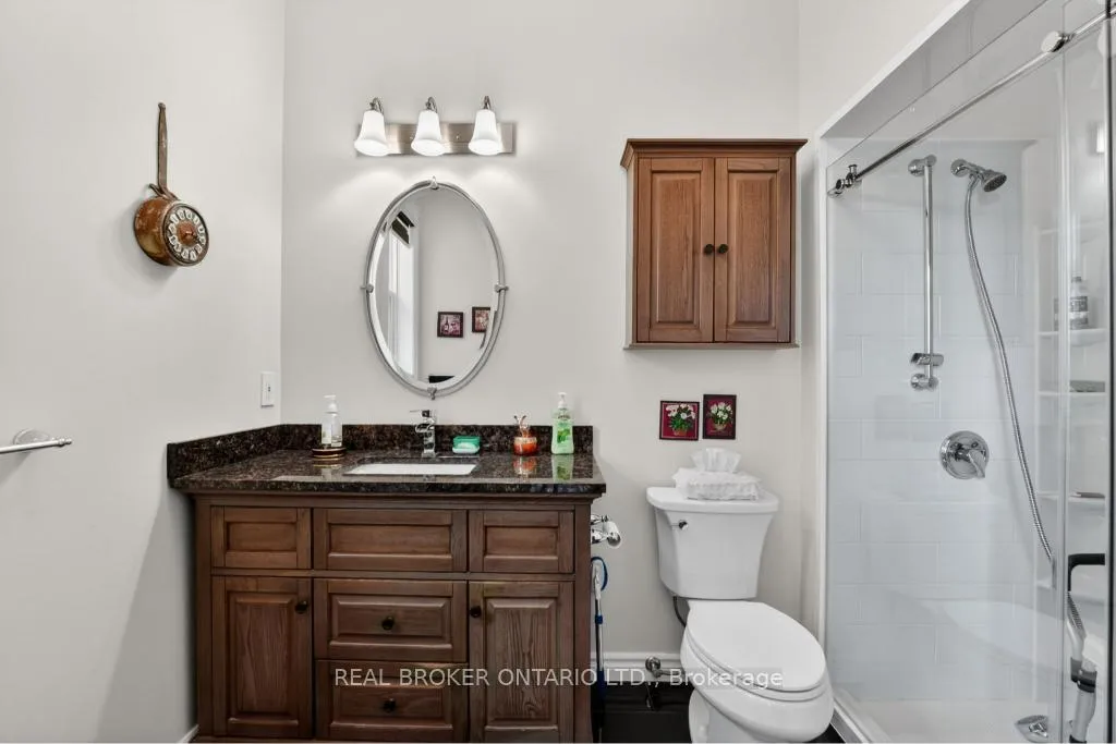 Photo 12 of 110 Greentrail Drive, Hamilton, Mount Hope — HOMEH