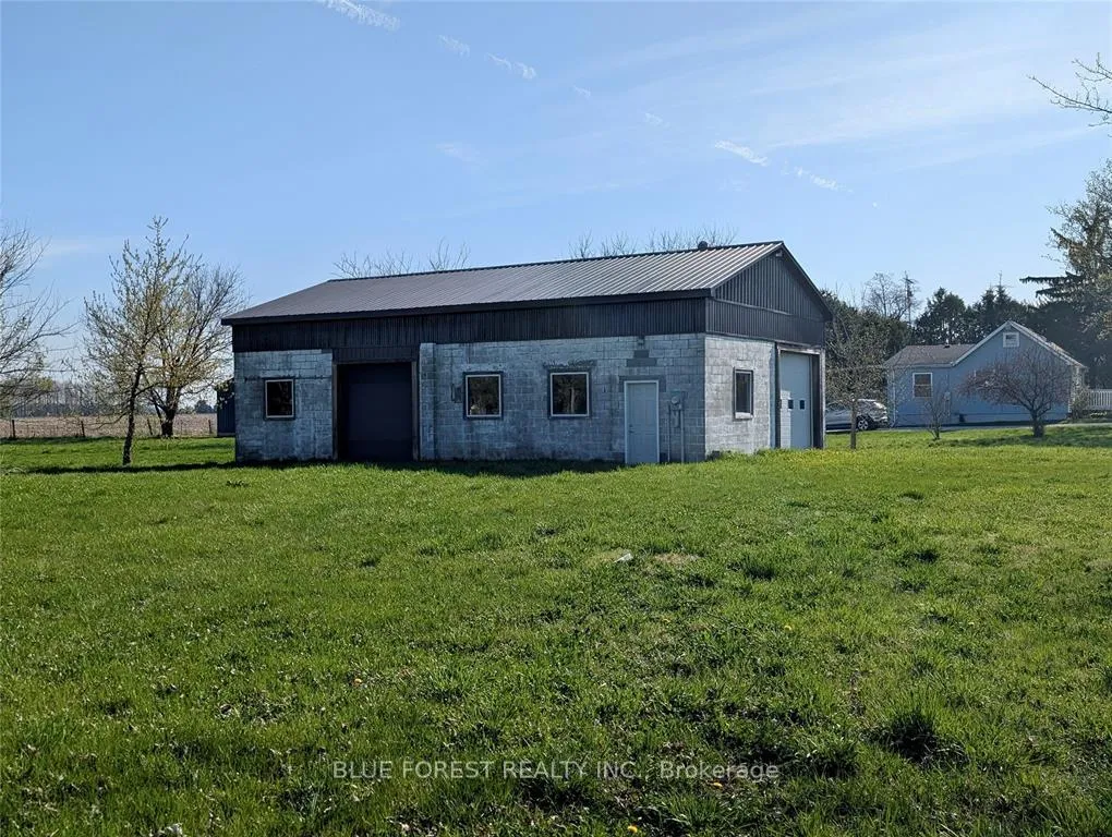 Photo 5 of 12003 Base Line, Chatham-Kent, Thamesville — HOMEH
