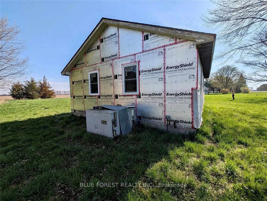 Photo 14 of 12003 Base Line, Chatham-Kent, Thamesville — HOMEH
