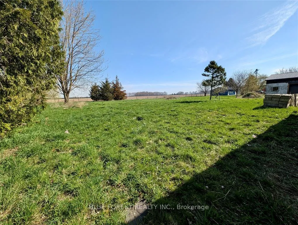 Photo 20 of 12003 Base Line, Chatham-Kent, Thamesville — HOMEH