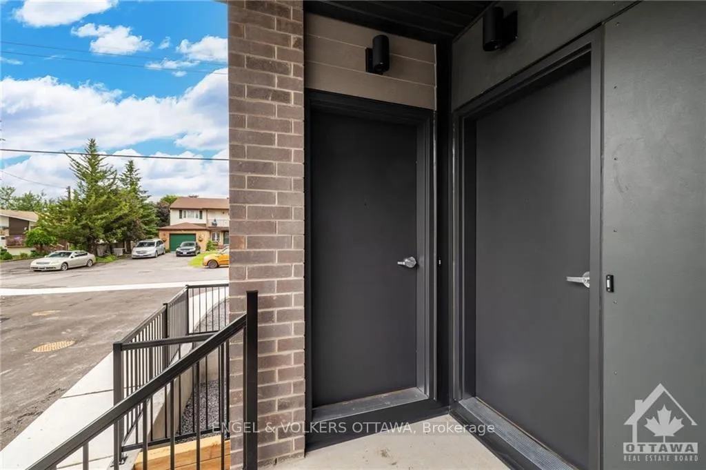 Photo 2 of Unit H, 1260 Marenger Street, Ottawa, Convent Glen South — HOMEH